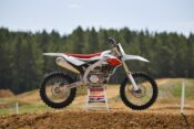 New 2026 Yamaha YZ450F and YZ250F Specs and Price